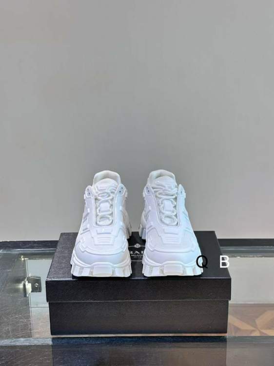 Picture of Prada Shoes _SKUPradasz38-45BS111119407